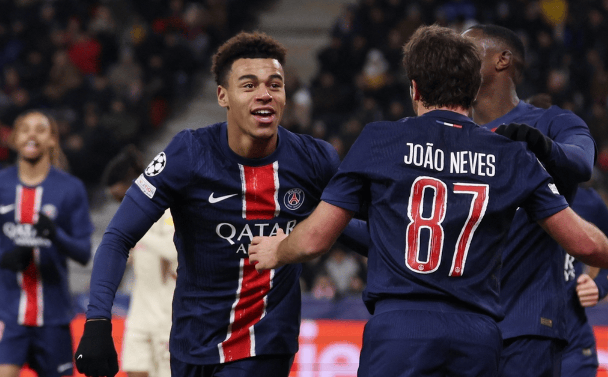 拜仁年轻球 拜仁年轻球