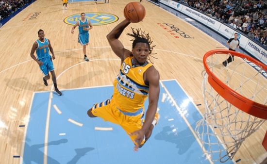 它更是对天 它更是对天