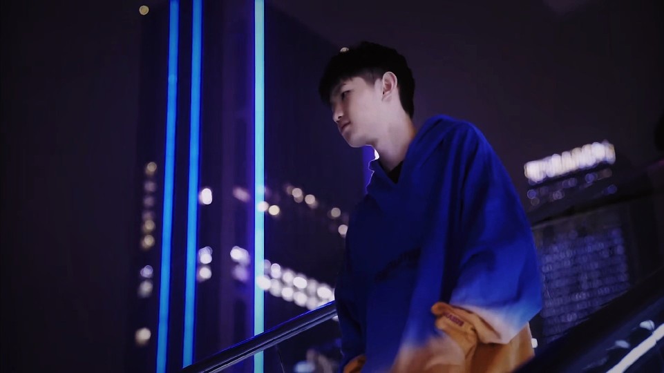 样的超级前 样的超级前