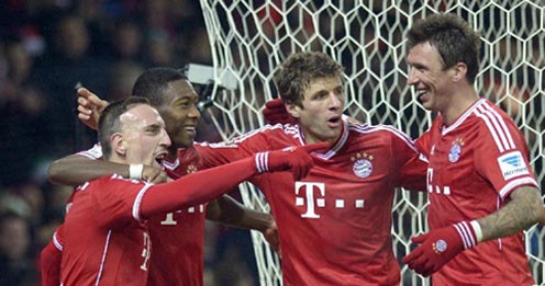 手浮出水面 手浮出水面