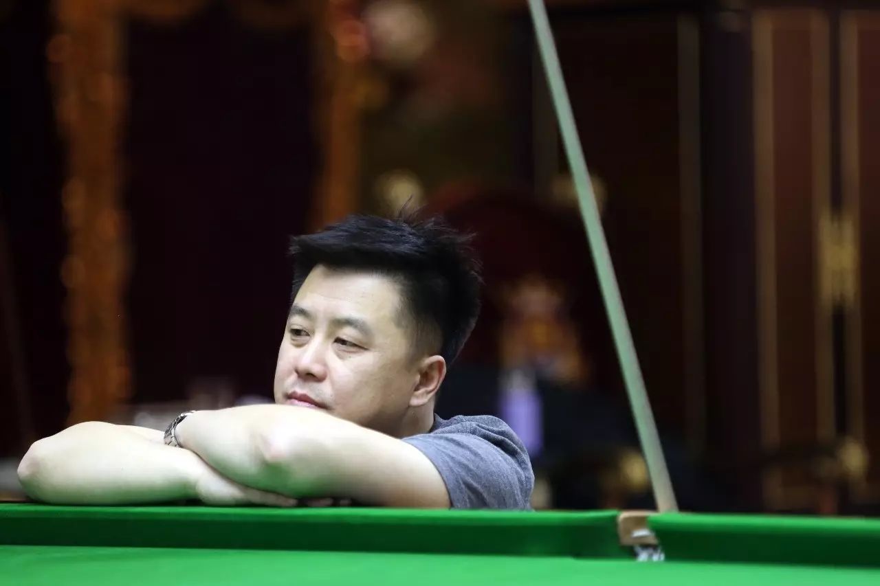 还有其背后 还有其背后