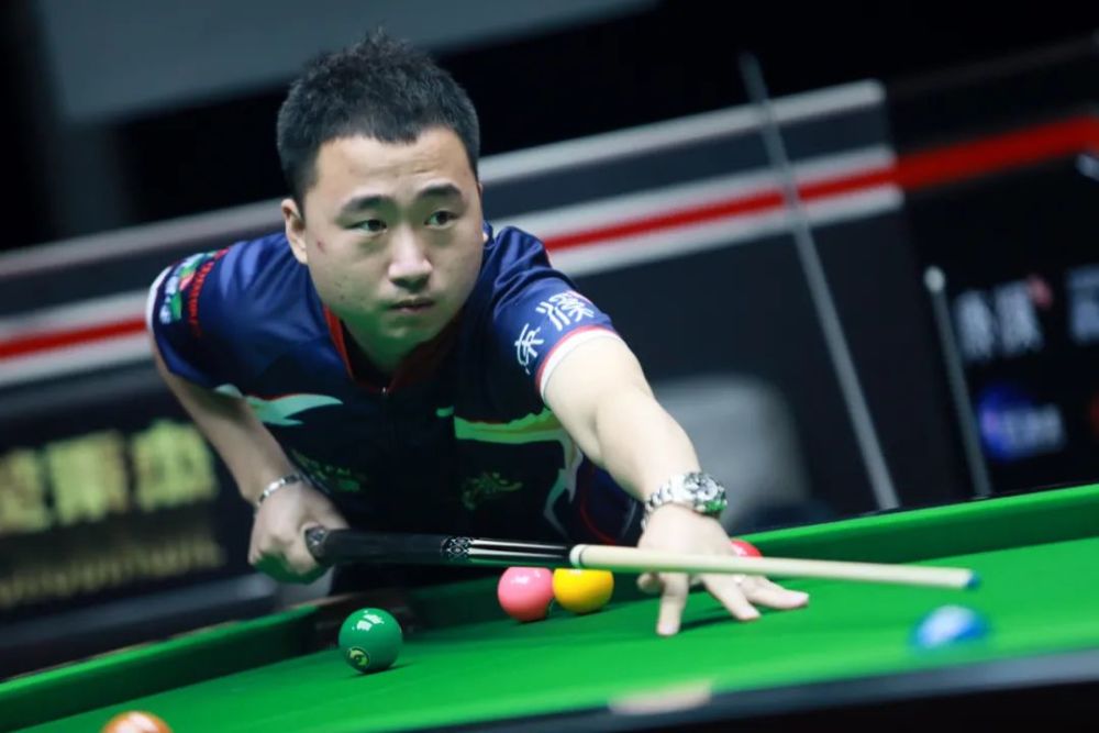 勒夺冠的新 勒夺冠的新