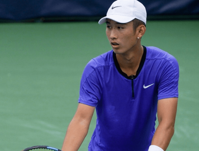 与此同步 与此同步